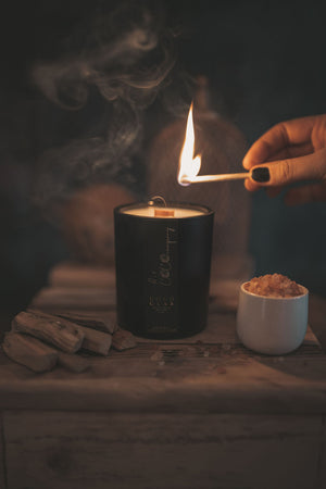 Open image in slideshow, Coco Glas Luxury Coconut Wax Candle
